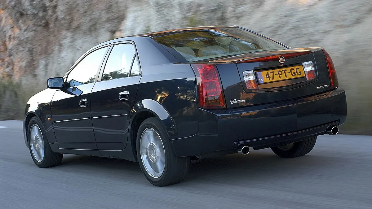 Cadillac CTS cena