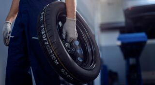 Nie każde auto ma koło zapasowe. Są sytuacje, w których wolisz go nie mieć