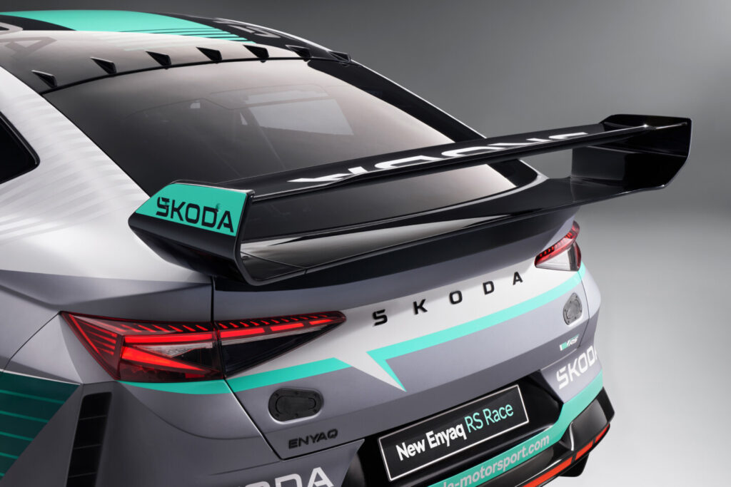 enyaq-rs-spoiler