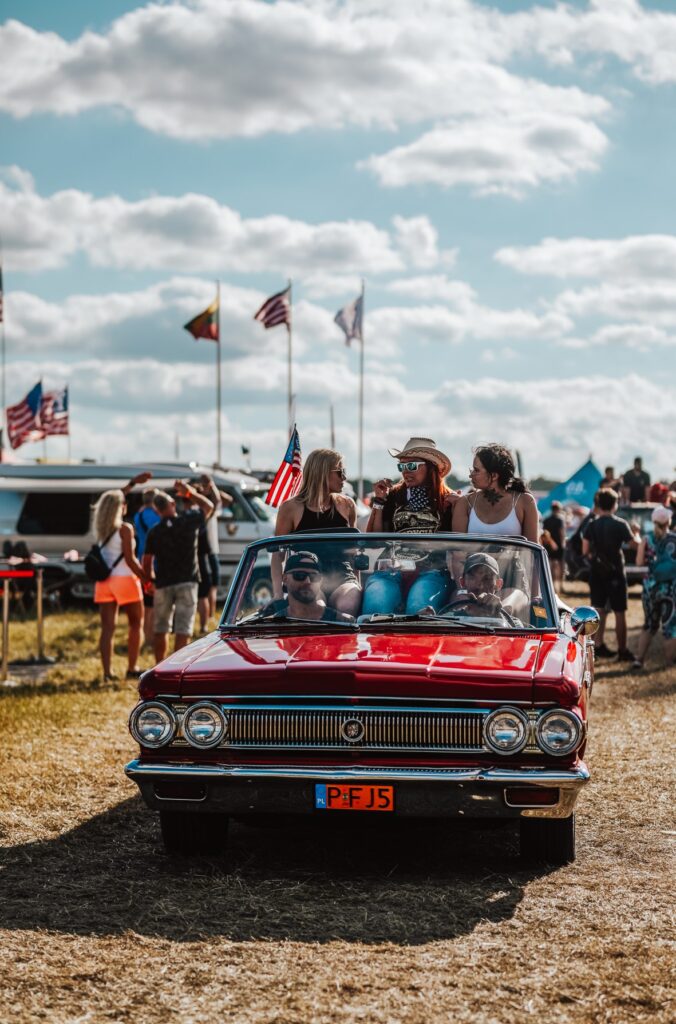 fot 1. American Cars Mania