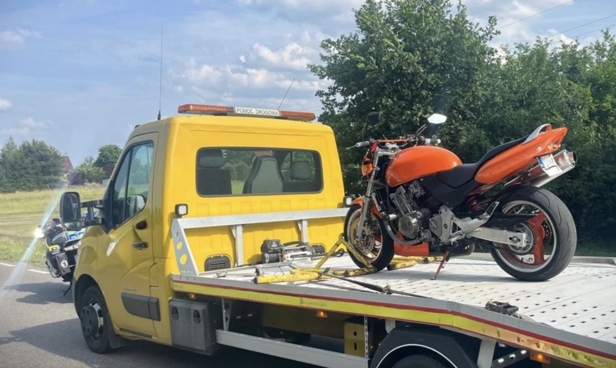 Masz córkę? To wiesz, co robić, gdy patrzy się na nią motocyklista