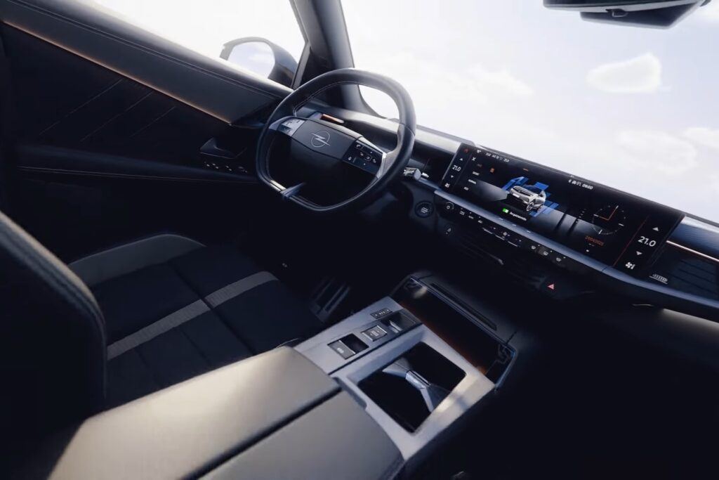 https://cdn-ab.spidersweb.pl/2025/06/opel-grandland-electric-awd-6-1024x683.jpg