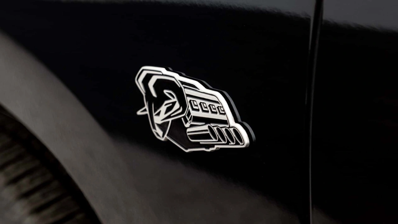 ram hemi v8 powrót