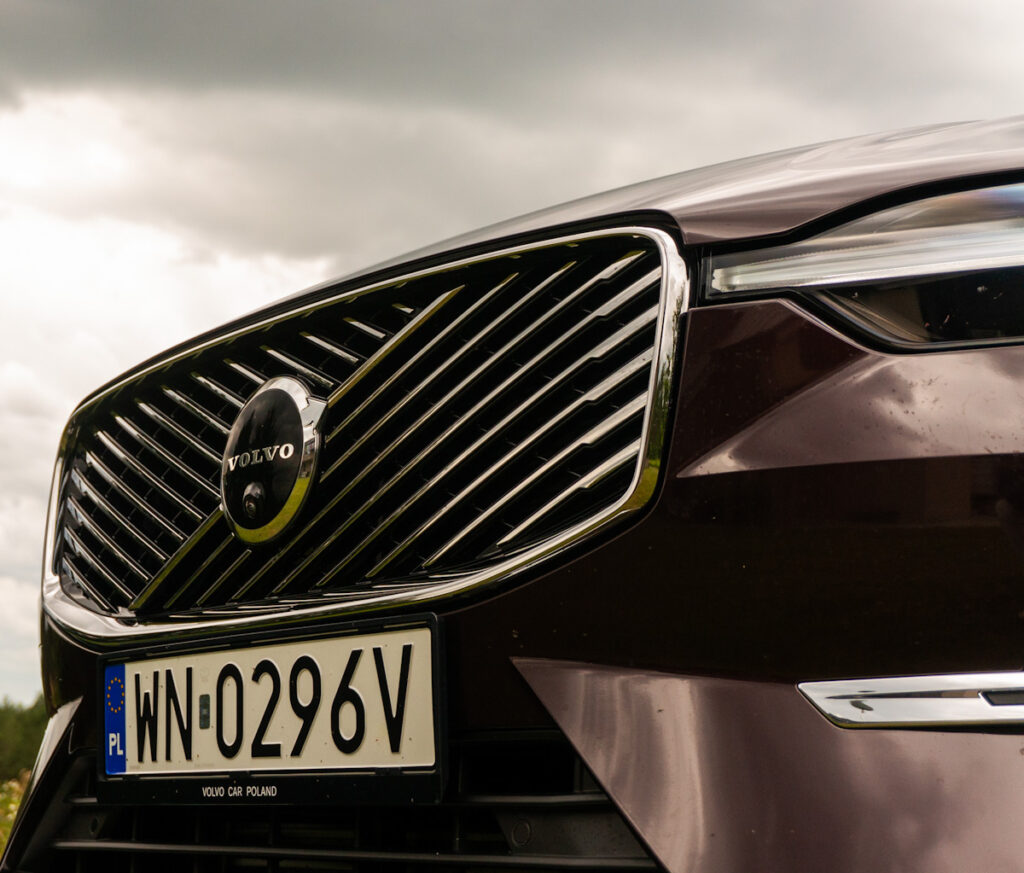 https://cdn-ab.spidersweb.pl/2025/06/volvo-xc60-2025-20-1024x873.jpg