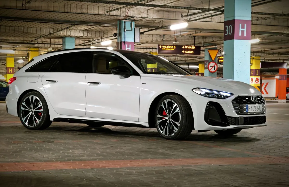 Rozładowała mi się hybryda plug-in. Co dalej?