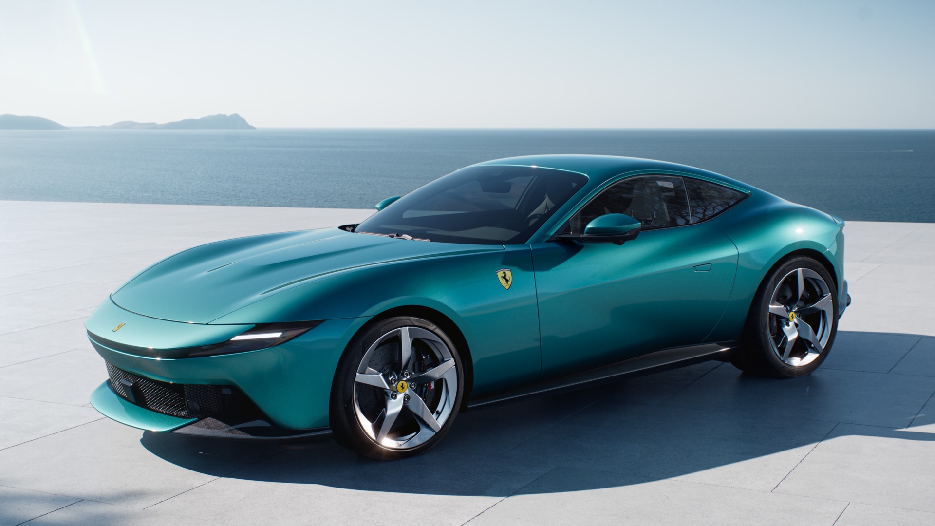 Nowe Ferrari Amalfi jest jak spaghetti. Niby smakuje zwyczajnie, ale chcecie więcej i więcej