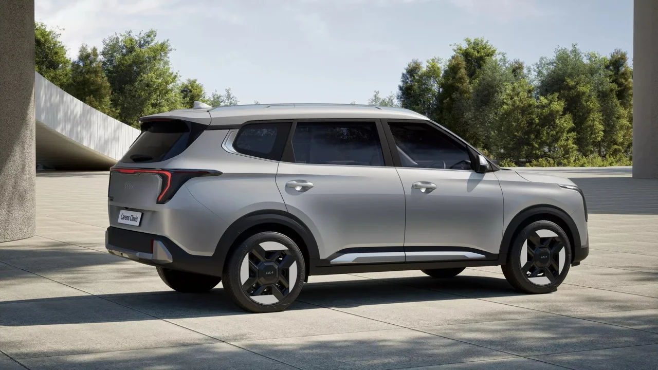 kia carens