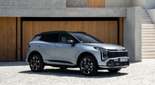 Nowa Kia Sportage powoli trafia do salonów. Starą dostaniesz za 114 900 zł