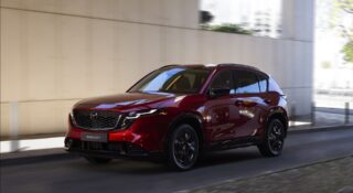 Mazda pokazała nowy hit. SUV urósł i ma napęd pełen sprzeczności