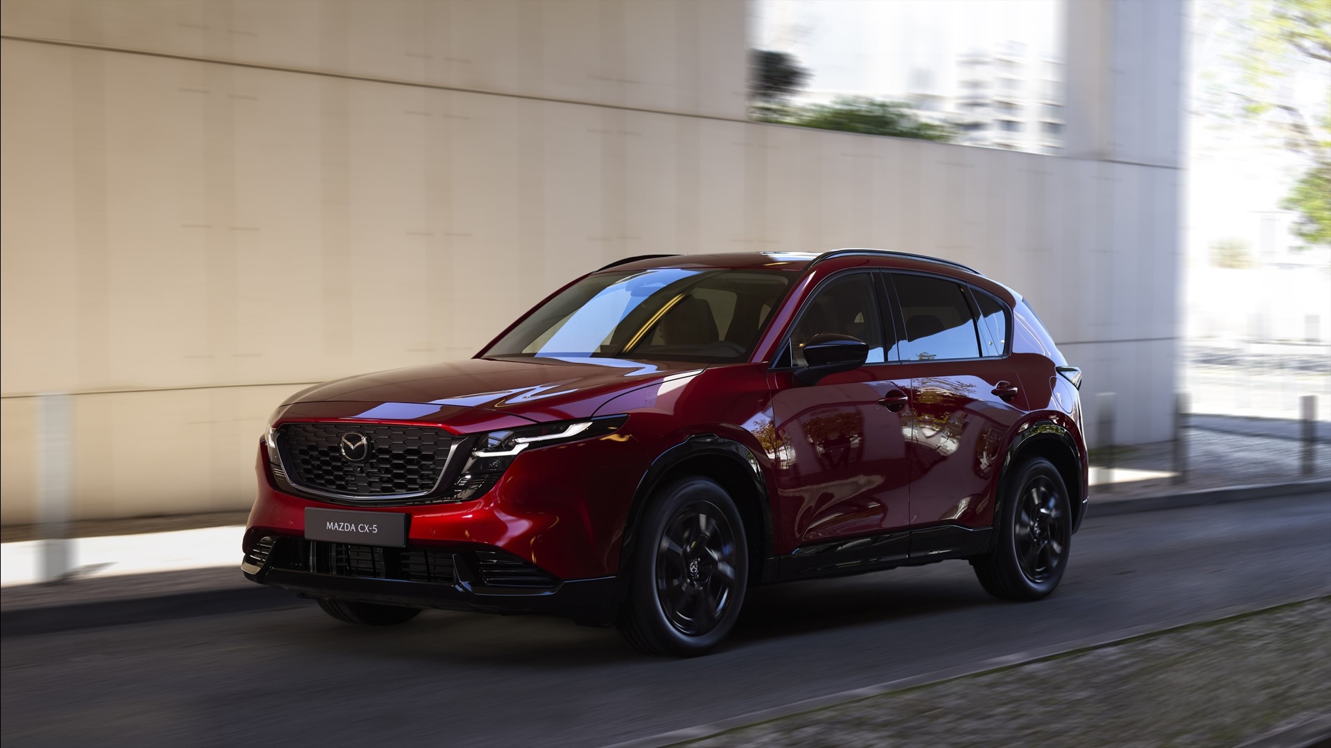 Mazda pokazała nowy hit. SUV urósł i ma napęd pełen sprzeczności
