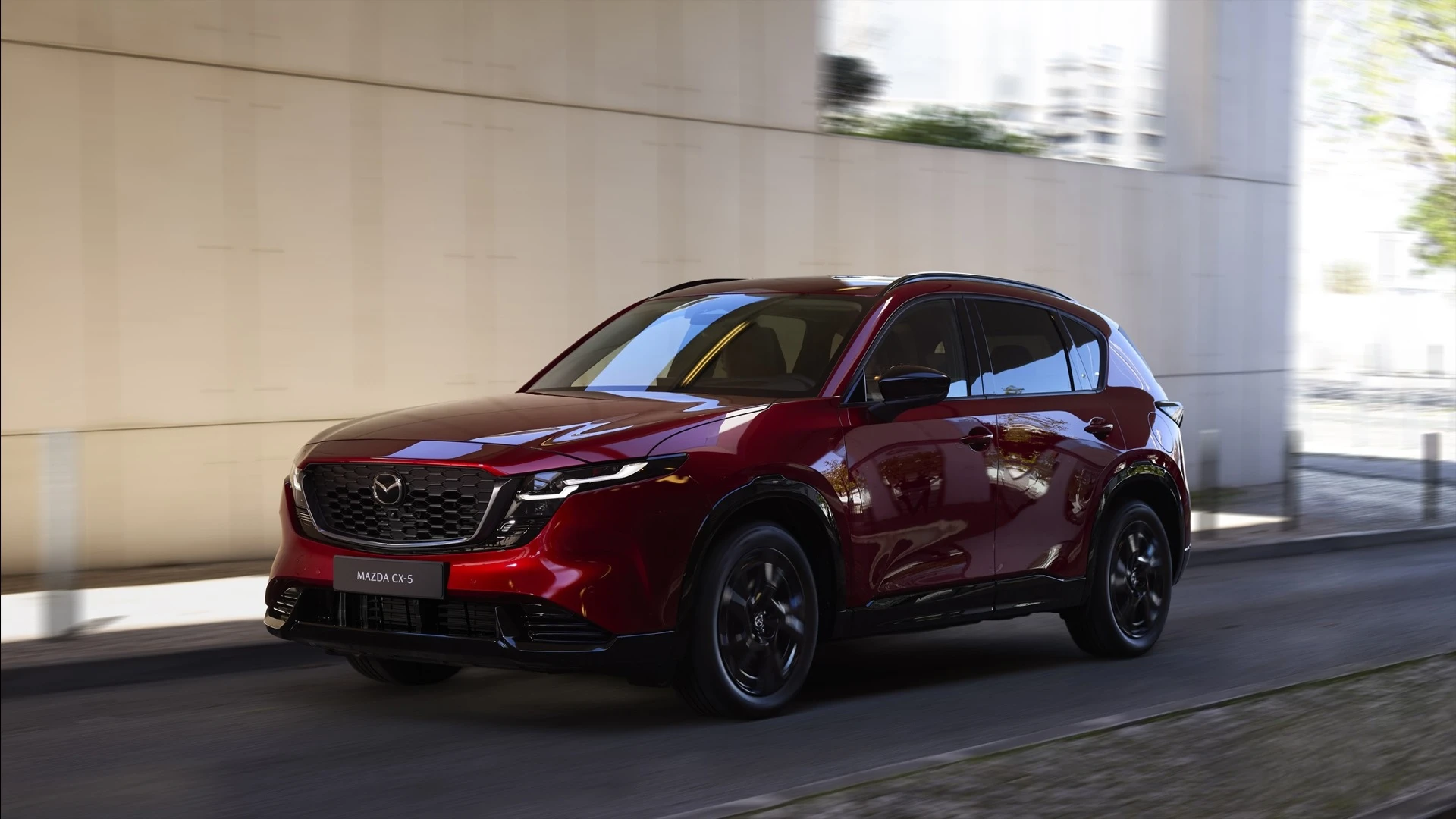Mazda pokazała nowy hit. SUV urósł i ma napęd pełen sprzeczności