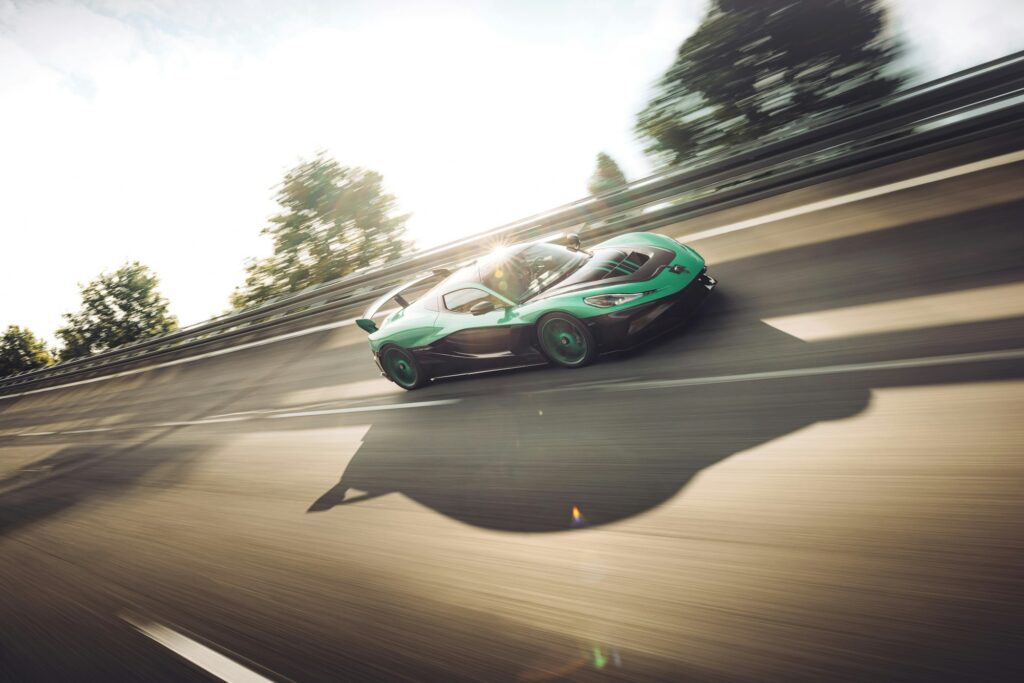 https://cdn-ab.spidersweb.pl/2025/07/nevera-r-sets-new-0-400-0-km-h-benchmark-7-1024x683.jpg