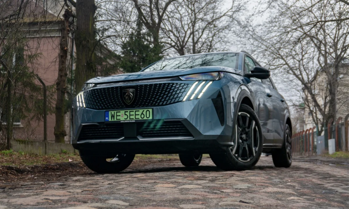 Nadchodzi SUV Stellantis za 259 850 zł. I jeszcze drugi, niewiele tańszy