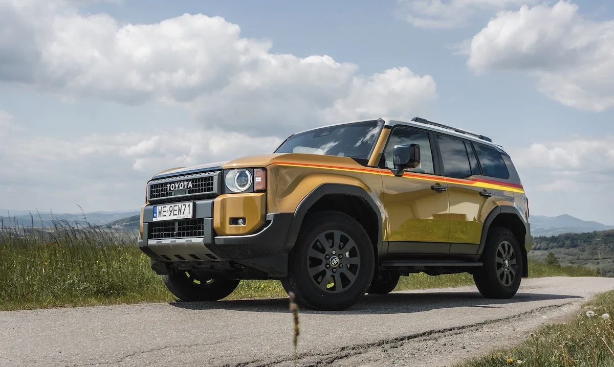 Toyota Land Cruiser to nie modny SUV. Łatwo się pomylić