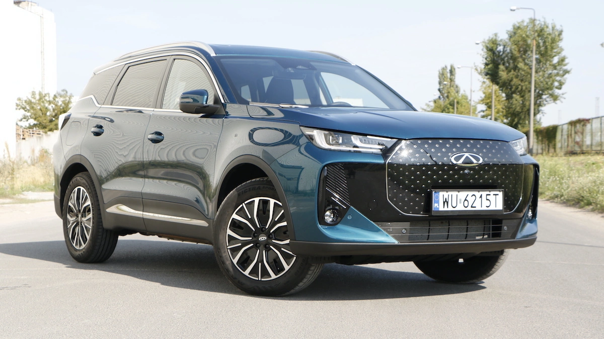 Chery Tiggo 7 jest jak teściowa, która wie lepiej. Test wersji plug-in hybrid