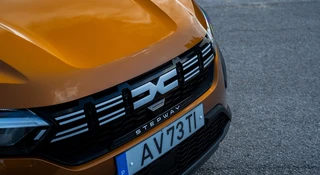 Nowa Dacia Sandero przyłapana. Nie poznasz tego tyłu