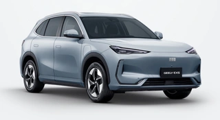 Geely wchodzi do Polski w dziwny sposób. Porównałem model EX5 z rywalami