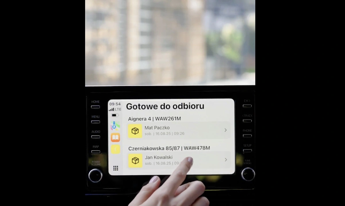 Aplikacja InPost w Apple CarPlay. Otwórz skrytkę