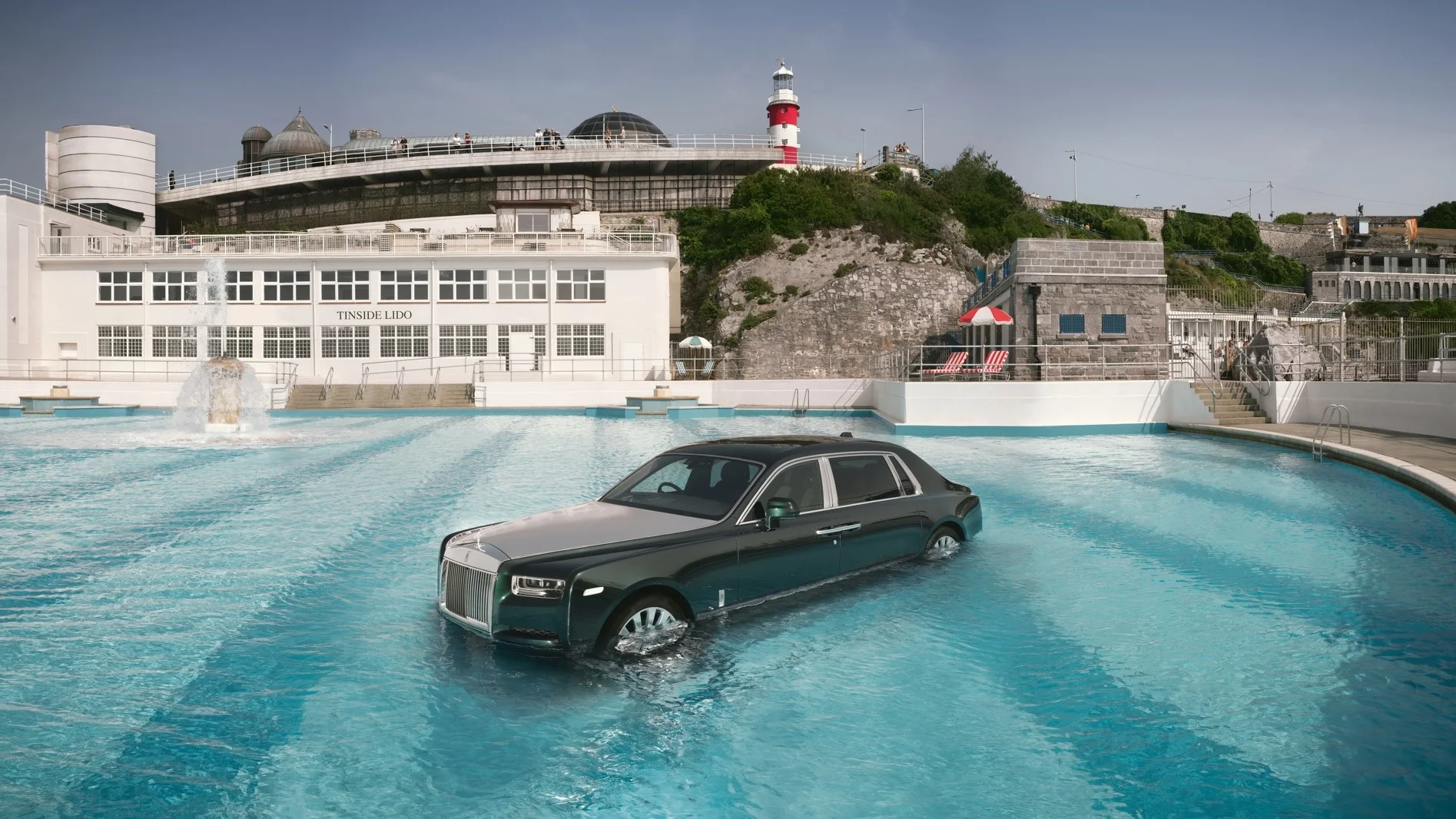 Utopili Rolls-Royce’a, bo kochają muzykę. Setne urodziny w stylu rock’n’roll