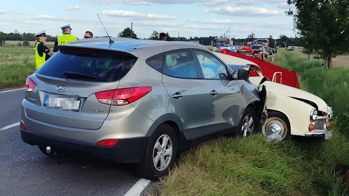 Tragiczna śmierć w Syrenie. Jazda samochodem zabytkowym to sport ekstremalny