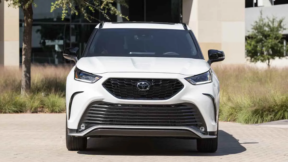 Nadchodzi nowy, wielki SUV Toyoty. Polacy zajęczą z rozczarowania