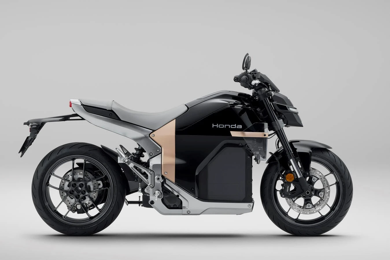 https://cdn-ab.spidersweb.pl/2025/09/189_honda-wn7-.jpg