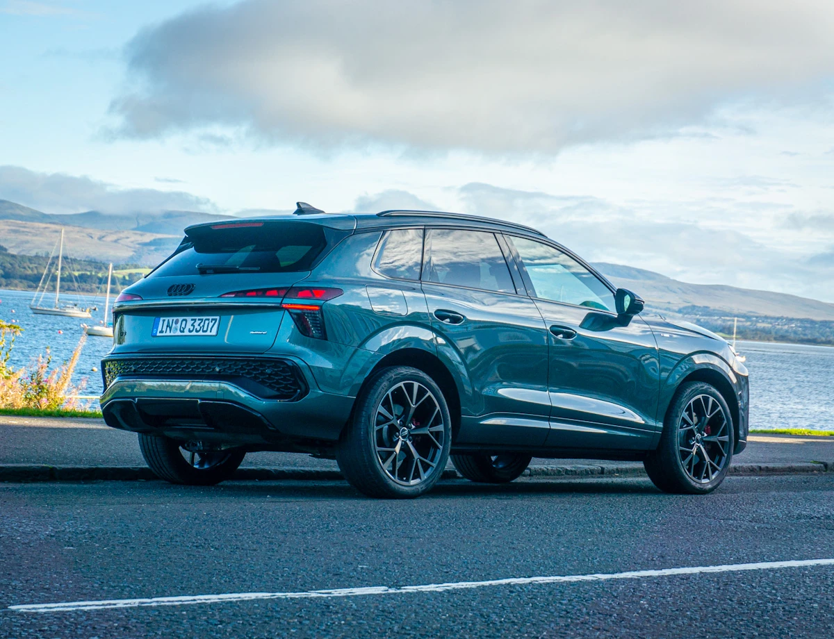 https://cdn-ab.spidersweb.pl/2025/09/audi-q3-2025-01.jpg