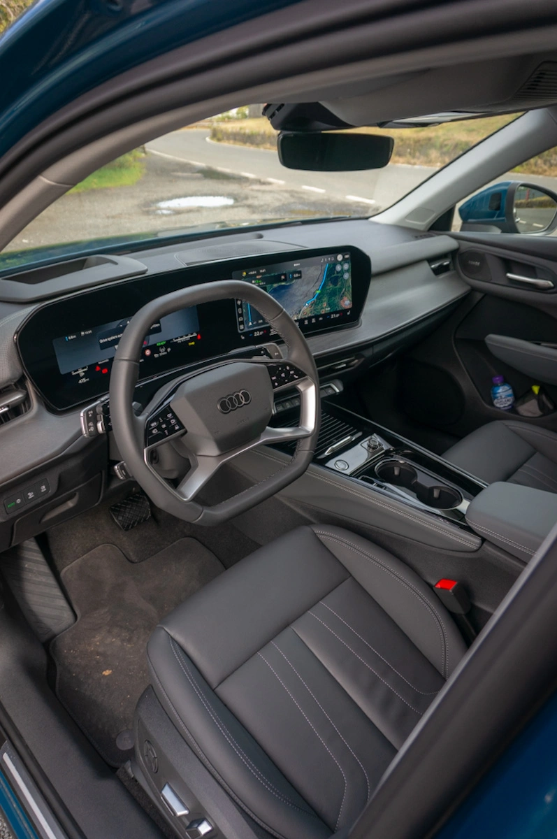 https://cdn-ab.spidersweb.pl/2025/09/audi-q3-2025-13.jpg
