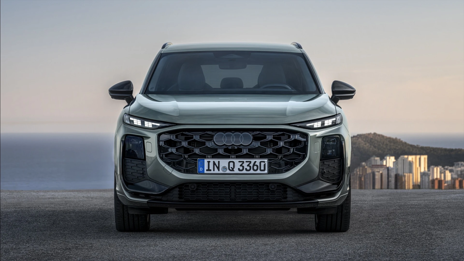 Audi Q9 czeka już za rogiem na debiut. Tego SUV-a nie przeoczysz