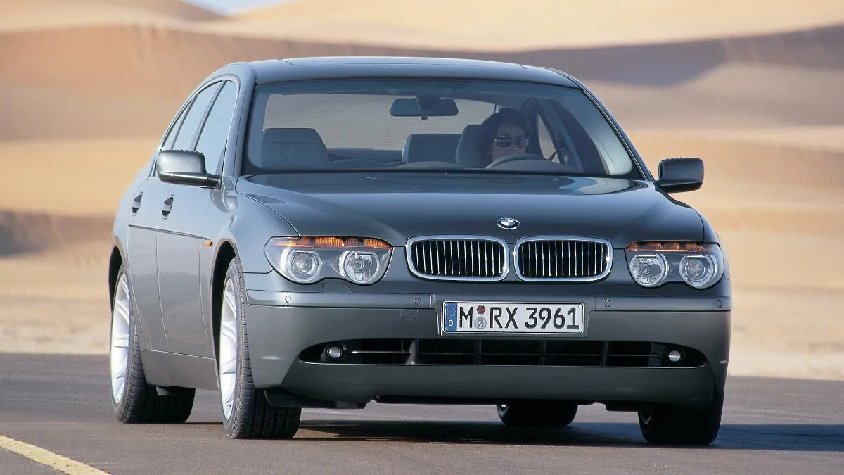 BMW 7 E65