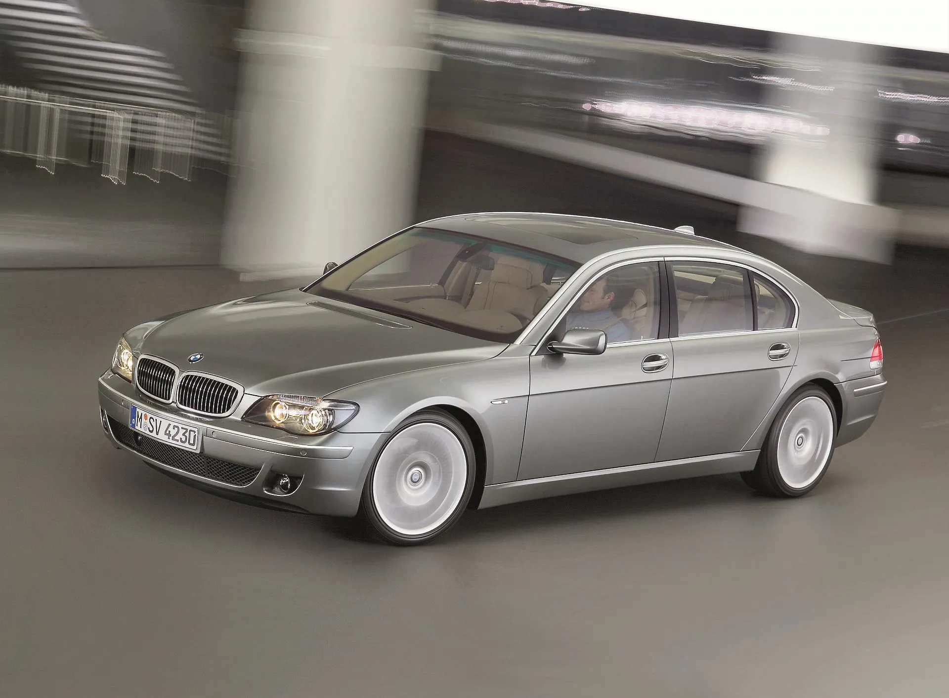 BMW 7 E65 