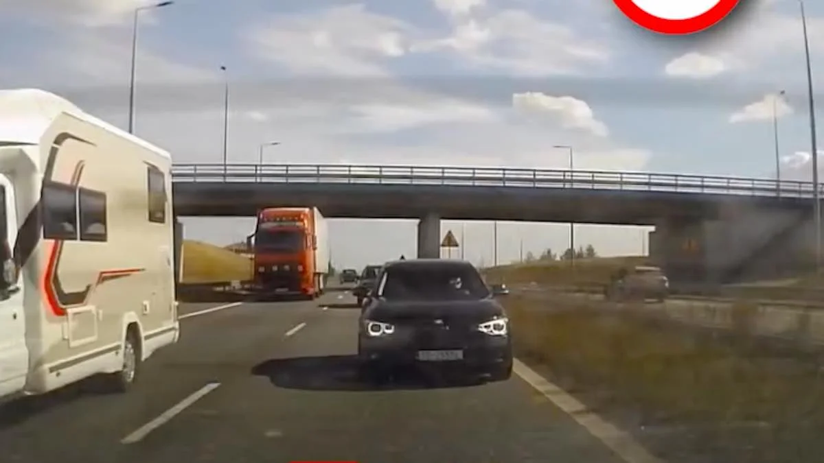 Kompromitacja policji. Chce ukarać nagrywającego, nie widzi wykroczenia nagrywanego