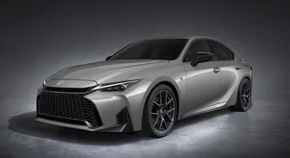 Lexus IS przeszedł lifting. Tak wygląda teraz