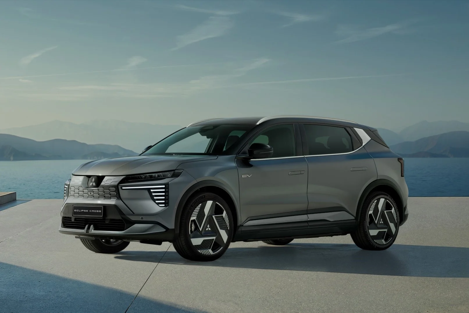https://cdn-ab.spidersweb.pl/2025/09/mitsubishi-eclipse-cross-elektryczne-2026-2.jpg