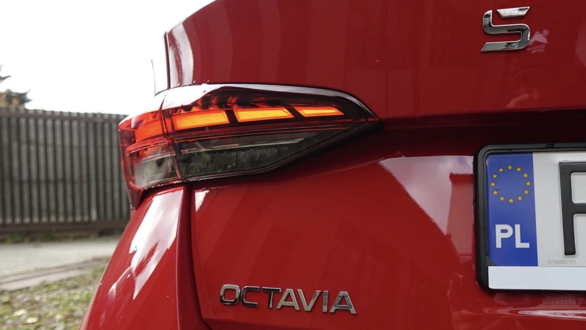 Kto mówi, że samochody są drogie? Skoda Octavia za mniej niż 500 zł miesięcznie i inne przypadki