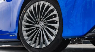 Urodziwa, fabrycznie nowa Toyota z 60-procentowym rabatem. Nie stratujcie się w drodze do salonu