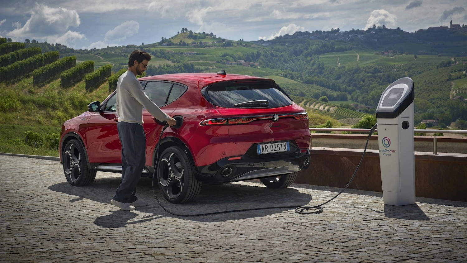 Oto nowa Alfa Romeo Tonale. Zmian szukaj w cenniku