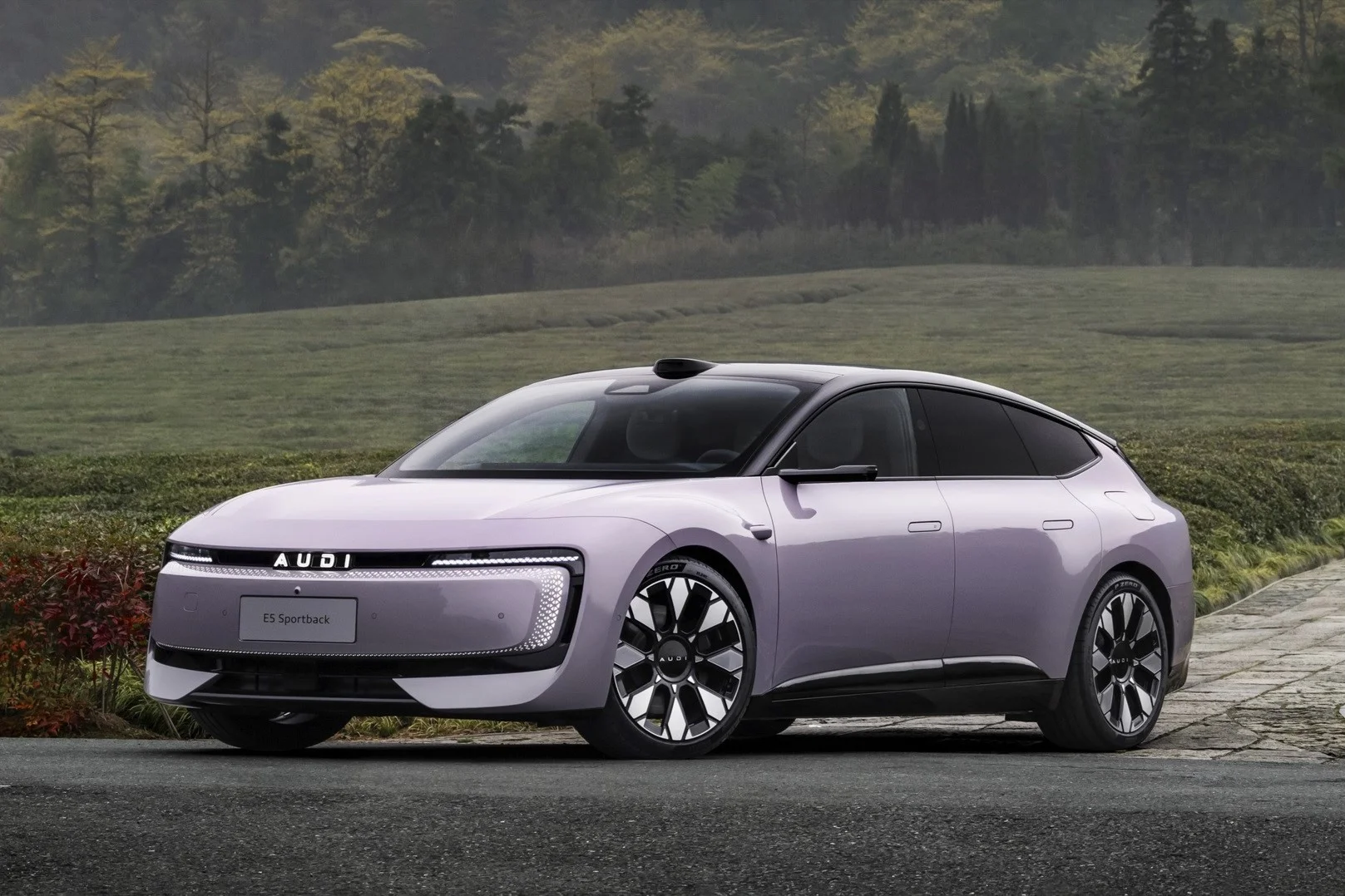 https://cdn-ab.spidersweb.pl/2025/10/audi-e5-sportback-chiny-saic-4.jpg