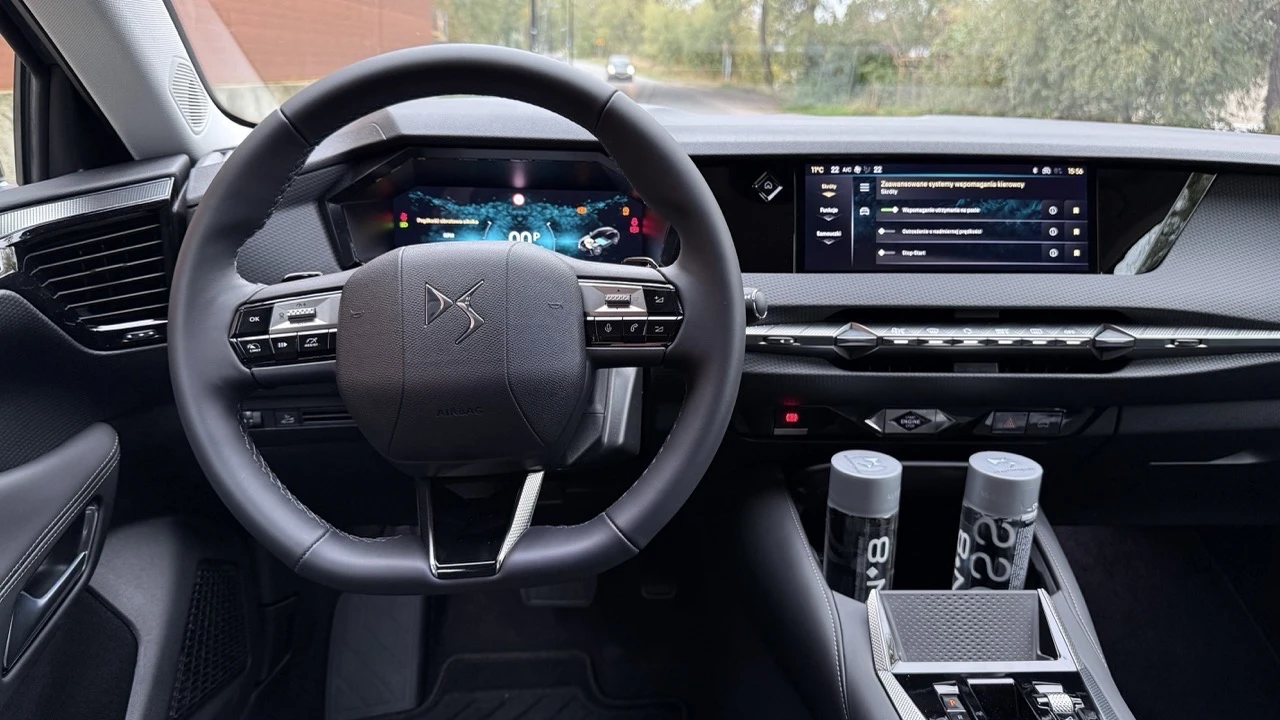 DS 4 lifting