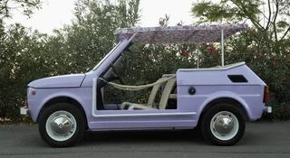 Na sprzedaż jest najsłodszy z Maluchów. Wygląda, jakby w PRL działał Instagram