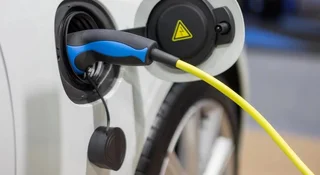 Hybrydy plug-in pod ostrzałem badań. To zasłona dymna