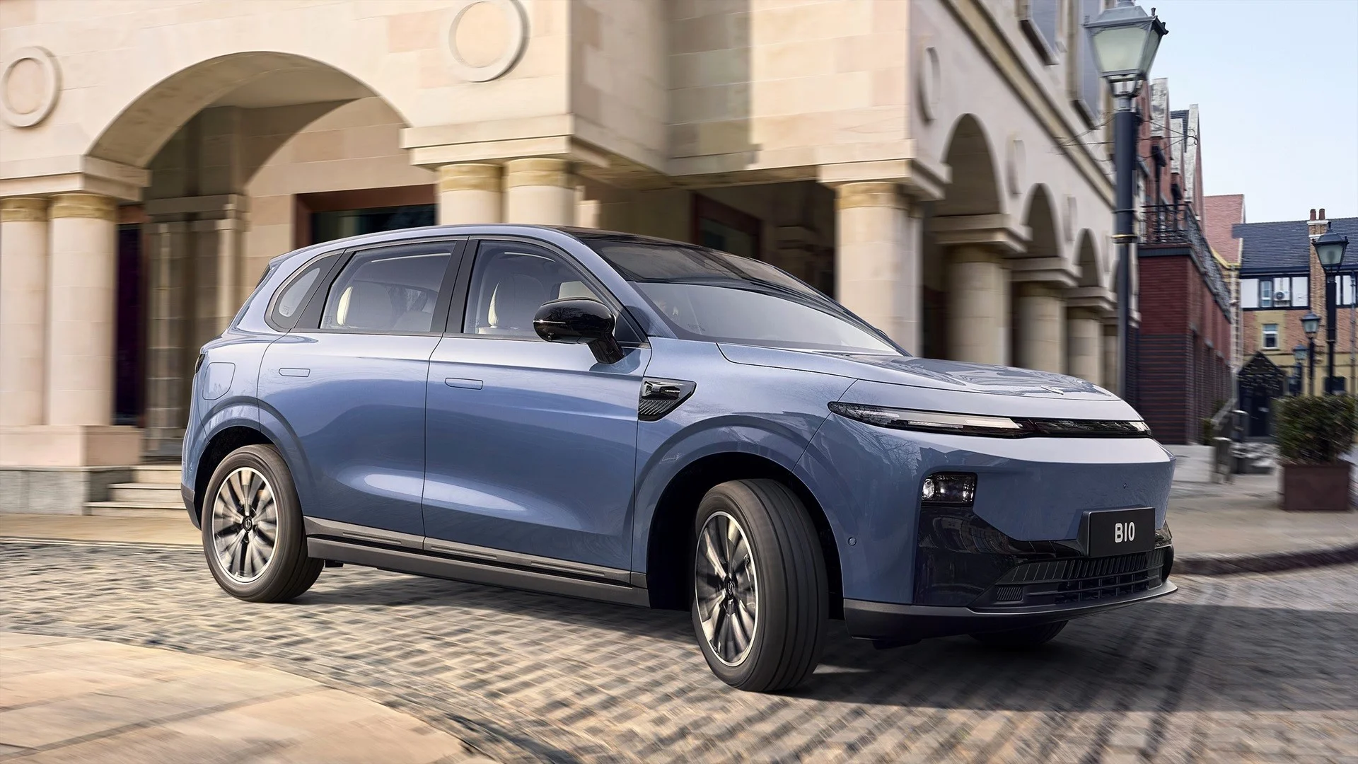 Leapmotor pokaże nowego SUV-a i hatchbacka. Spodziewajcie się szokujących cen