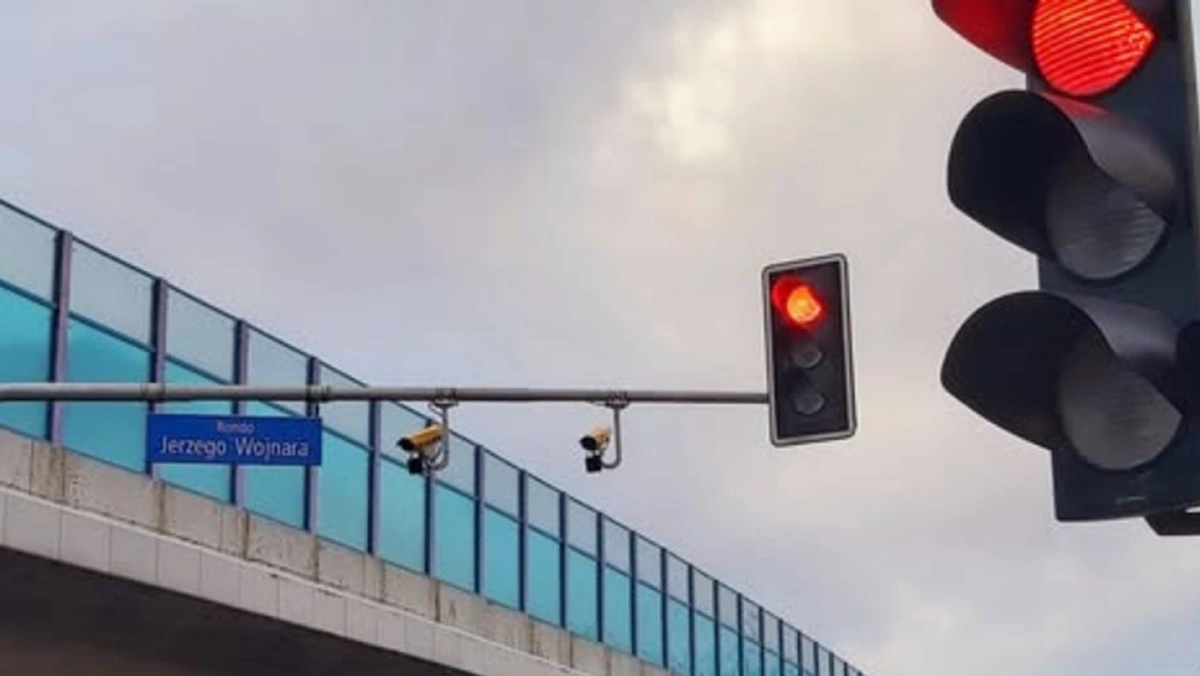 Warszawskie rondo nie bierze jeńców. 15 tysięcy wykroczeń w 9 miesięcy
