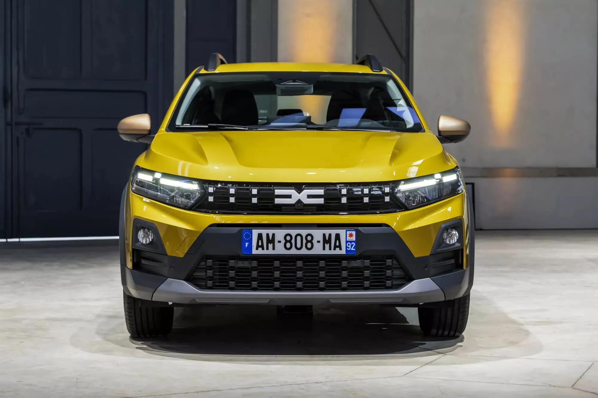 https://cdn-ab.spidersweb.pl/2025/10/sanderostepway-przod.jpg