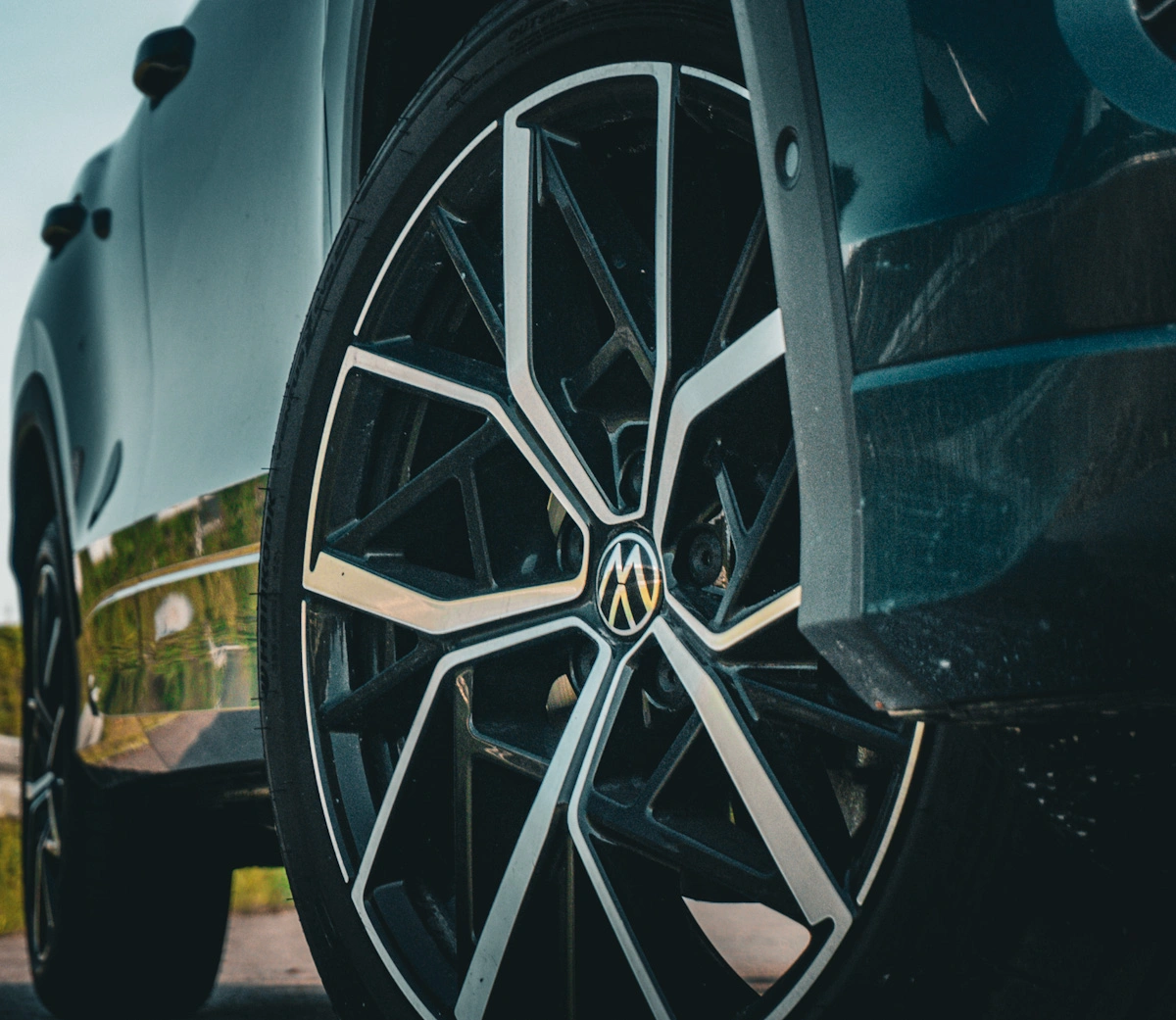 https://cdn-ab.spidersweb.pl/2025/10/volkswagen-tayron-test-39.jpg