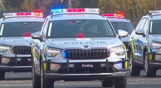 Uwaga na te Skody w drodze na ferie. Nie widać po nich, co potrafią