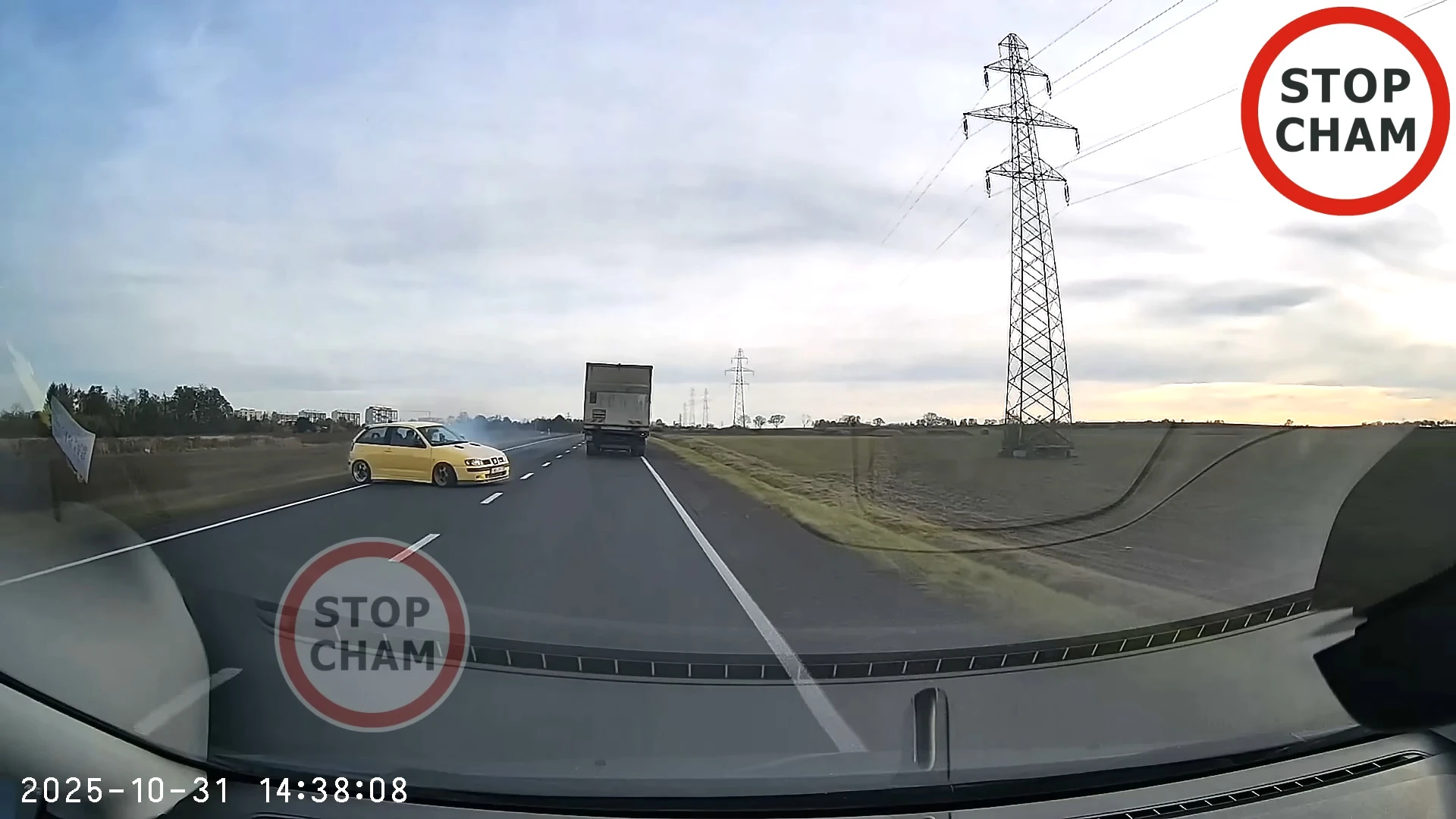 Szybcy i wściekli pod cmentarzem. Wygra tylko jeden. BMW lub Seat