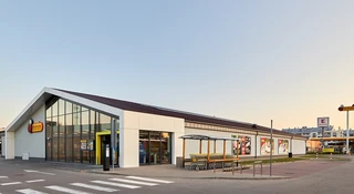 Pojedziesz do Biedronki zatankować. Nadchodzi rewolucja paliwowa