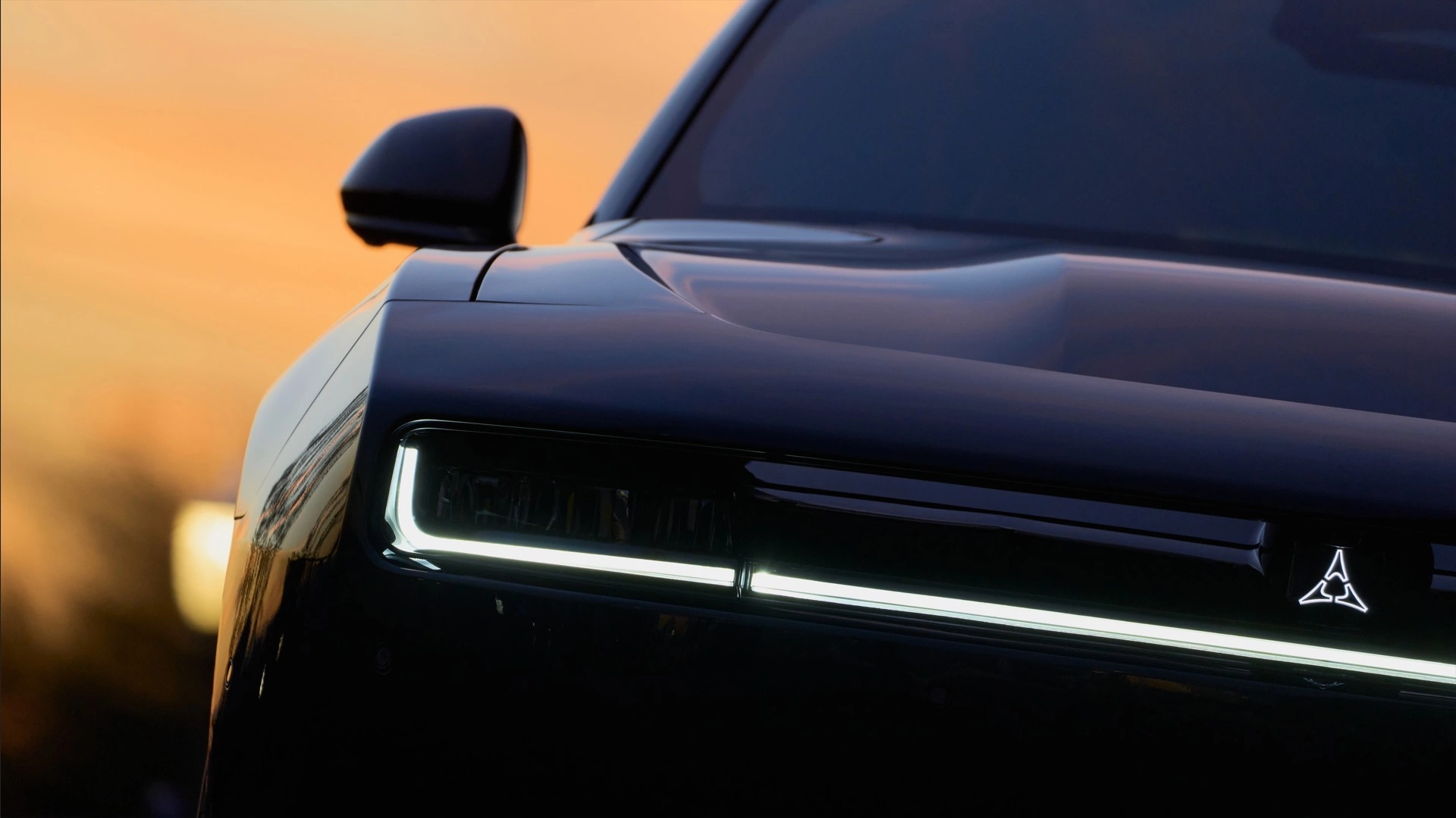 Nowy SUV Stellantis coraz bliżej. Pod maską może zagościć V8