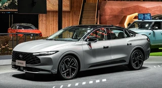 Ford Mondeo wrócił w nowym stylu. Konkurenci będą zazdrośni